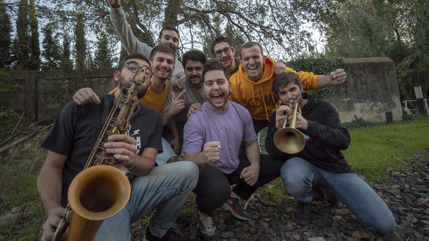 El tribut a Txarango dels Músics de Carrer, l’esperat concert del cicle “Dona’m Cultura” aquest proper dissabte 16 de juliol