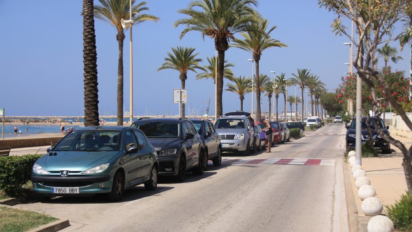 Cunit posposa fins l'any que ve l'estrena de l'aparcament de pagament als barris de la platja