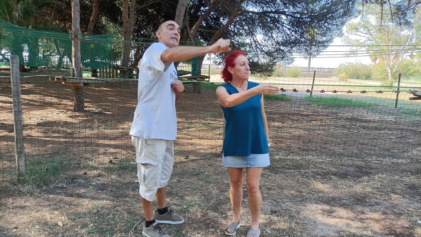Els jardins de l’Alberg de Coma-ruga acullen un festival de circ