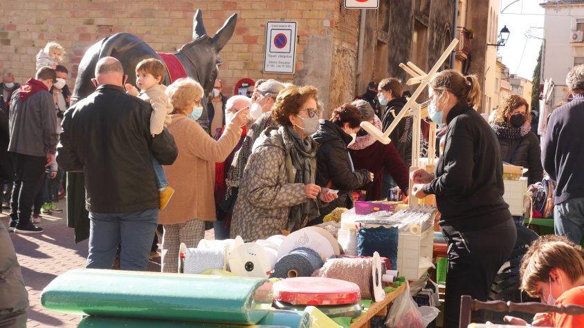 L’Ajuntament de l’Arboç reeditarà la campanya “Compra a la Fira de Santa Llúcia”, amb 100 premis per sortejar entre clients de les parades
