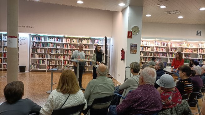  Xerrada de Màrius Serra al Vendrell