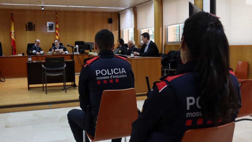L'acusat d'assassinar la seva parella després de calar-li foc a la Bisbal del Penedès reconeix l'autoria dels fets