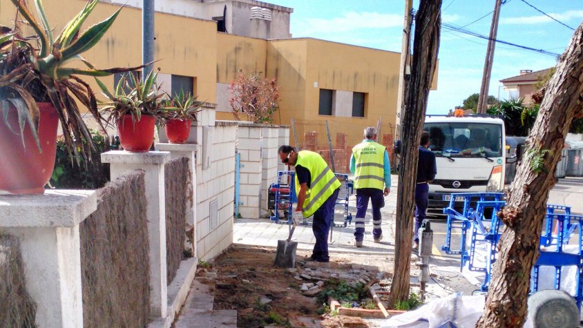 L’Ajuntament adjudica les obres d’un segon pla de voreres a Segur de Calafell