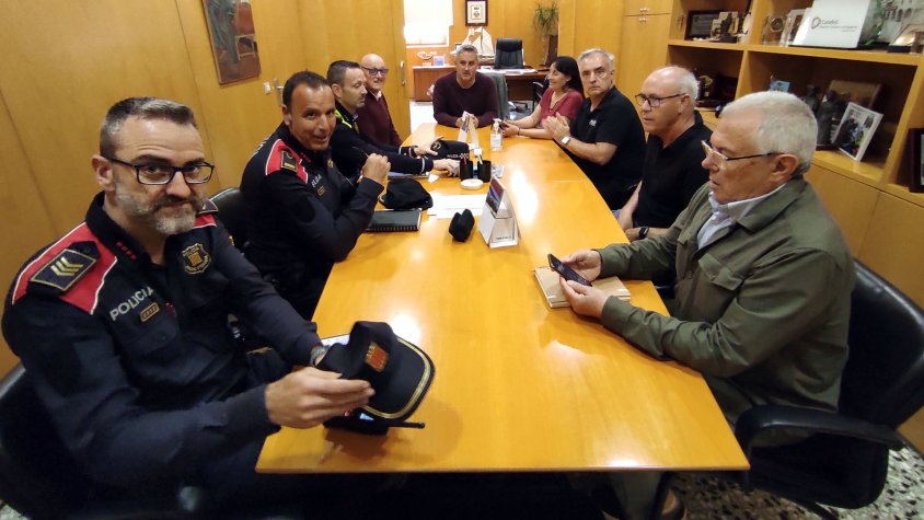 Mossos d’Esquadra i Policia local de Calafell reforçaran els efectius per a la campanya d’estiu