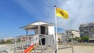 Calafell adapta per a persones daltòniques les banderes que senyalitzen l’estat del bany a les platges