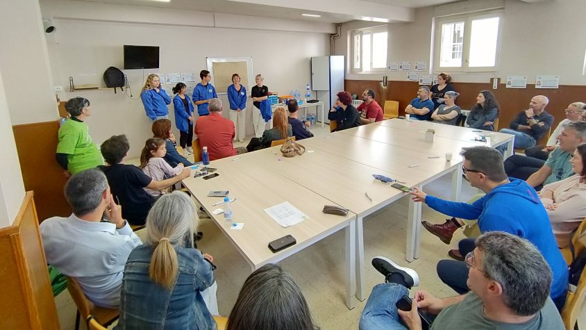 Una trentena d'estudiants internacionals d'entre 15 i 18 anys s'han reunit aquest cap de setmana en Coma-ruga
