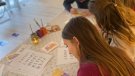 La màgia del lettering i les aquarel·les a la Sala Portal del Pardo