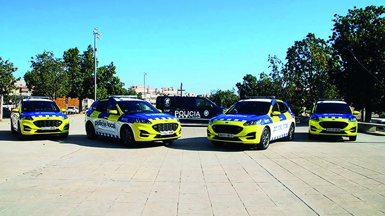 Els vehicles es van presentar a la Rambla de Josep Cañas del Vendrell