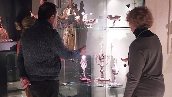 Gràcies a la tasca de conservació i difusió que ha fet el Museu durant aquests anys, el reliquiari es retornarà als seus propietaris