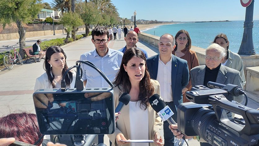 Sales ha lamentat que "la pèrdua de sorra i la degradació de les zones costaneres i que repercuteix sobre l'activitat turística"