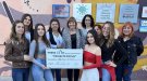 L'Arc Serveis lliura el premi al millor projecte social per a gent gran de l'Institut Andreu Nin del Vendrell