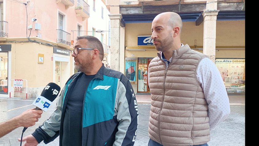 L’organització lliurarà a tots els comerços adherits, el material necessari per participar en la campanya