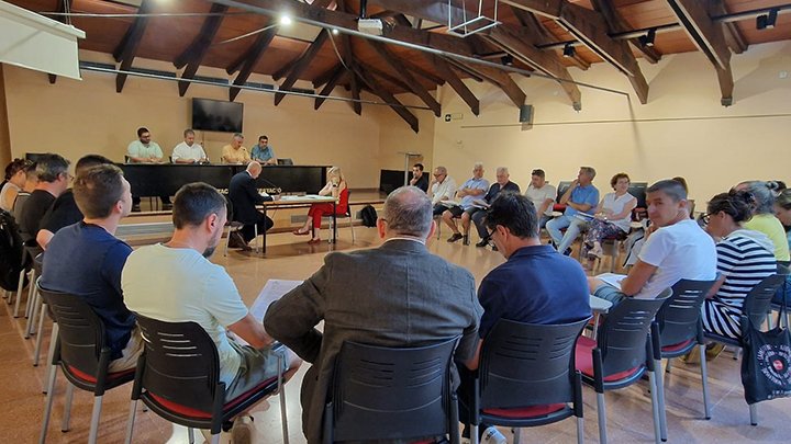 Aquest és un pas molt important perquè la comarca millori els números de recollida selectiva de residus.