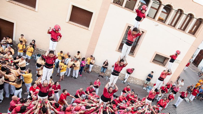 Els Nens del Vendrell comencen les diades de setembre amb una actuació de rodatge a la Bisbal del Penedès