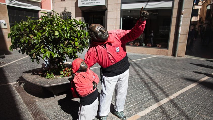  Els Nens “de diumenge” es fan visibles a tot el Vendrell gràcies a una campanya de guerrilla amb accions a peu de carrer
