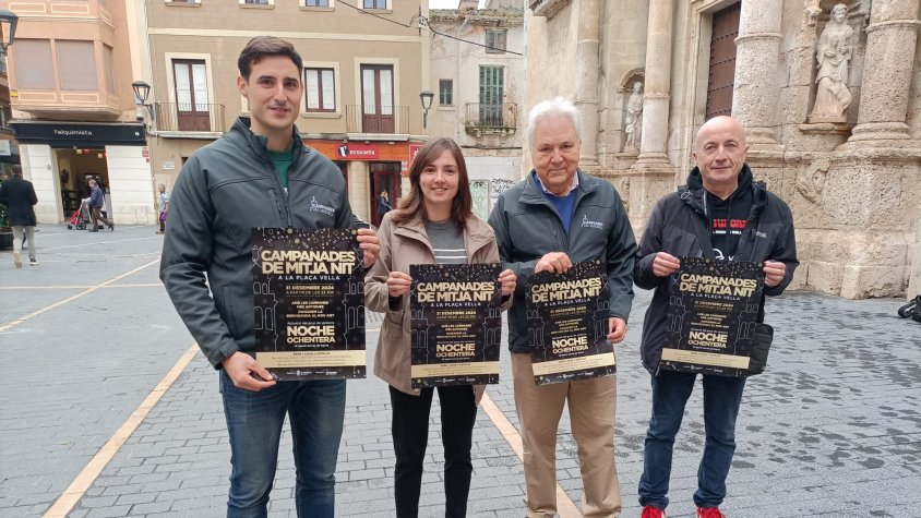 Festa de Campanades de mitjanit a la plaça Vella del Vendrell