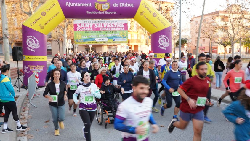 Més de 400 participants en una Sant Silvestre de l'Arboç de rècord