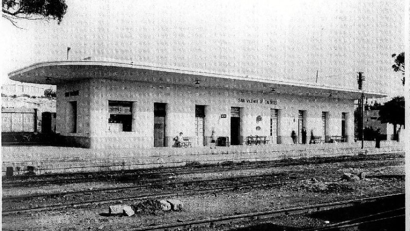 Presentació del calendari 'Vistes guiades' a la Colònia Ferroviària de Sant Vicenç de Calders