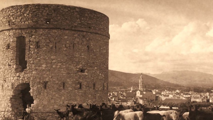Presentació del llibre "Les fortificacions del Vendrell del segle XIX", obra de Joan Latorre i Nativitat Castejón