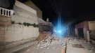 Tres habitatges desallotjats per l'esfondrament d'un mur de contenció a Segur de Calafell