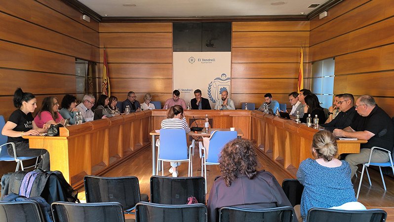 L’Ajuntament del Vendrell va celebrar ahir dilluns 28 d’abril una sessió de ple ordinària.