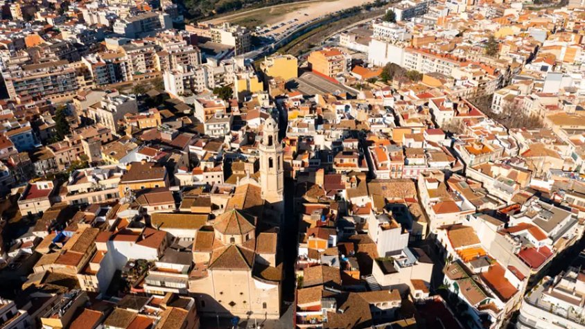 Els sindicats CCOO, CSIF, SPL-CME i FEPOL, amb representació a l’Ajuntament del Vendrell, denuncien públicament que els acords anunciats recentment per UGT