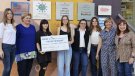 L'Arc Serveis lliura el premi al millor projecte social per a gent gran de l'Institut Andreu Nin del Vendrell