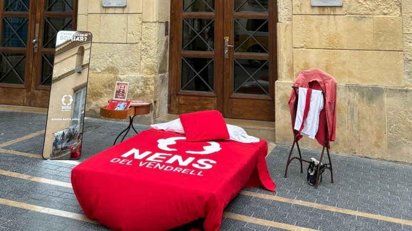 La colla castellera Nens del Vendrell engega una acció de guerrilla per somiar amb el primer castell de 9 per Santa Anna