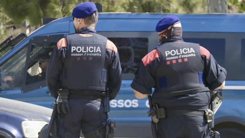 Els Mossos d'Esquadra detenen un home per un robatori violent al Vendrell i identifiquen un reclús a presó com a segon implicat