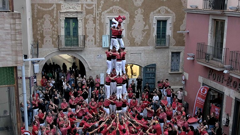 Primer 4d7 íntegrament femení dels Nens del Vendrell
