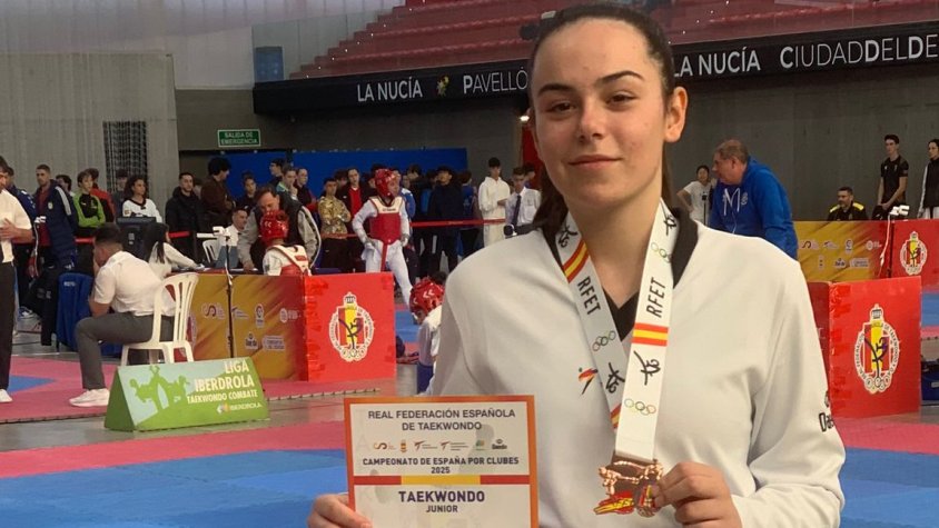Adriana Royo, medalla de bronze en el Campionat d'Espanya de Clubs de Taekwondo