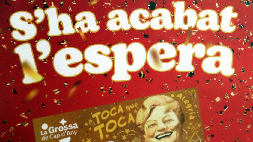 La Grossa de Cap d'Any, el 01379, toca al Vendrell