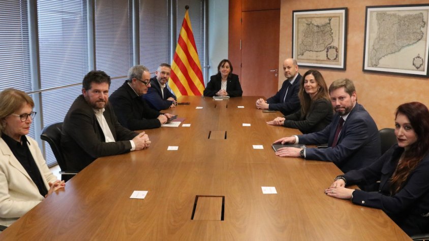 Constituïda formalment l’empresa mixta de Rodalies, que no promet “resultats immediats” però sí millores en el futur