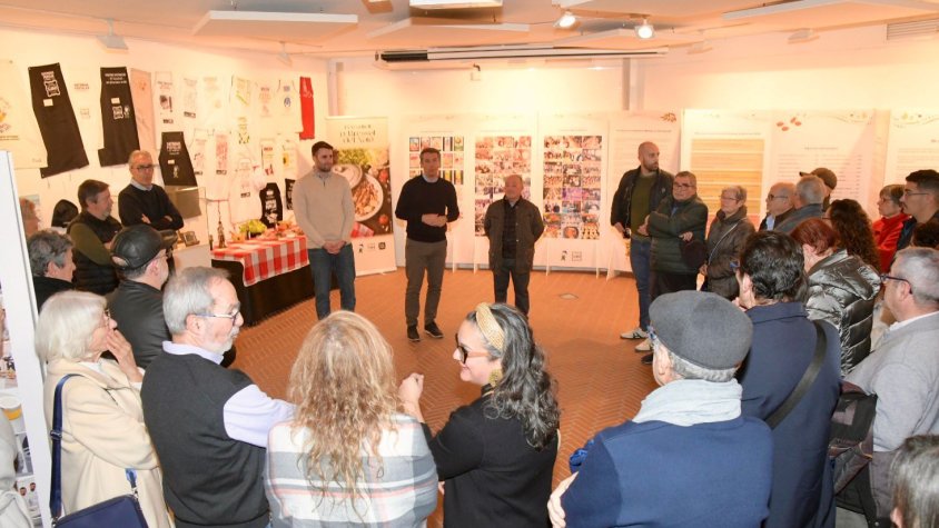 La Sala polivalent del Portal del Pardo acull l’exposició “De la Rambla al plat: 1986, origen d’una festa” amb motiu del 40è aniversari de la Xatonada Popular