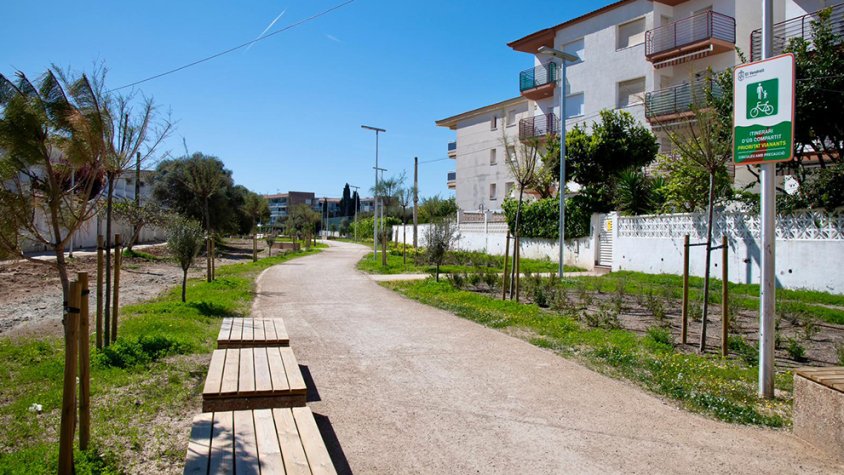 El nou tram completa un itinerari de 4 quilòmetres entre el nucli urbà i la platja de Sant Salvador.