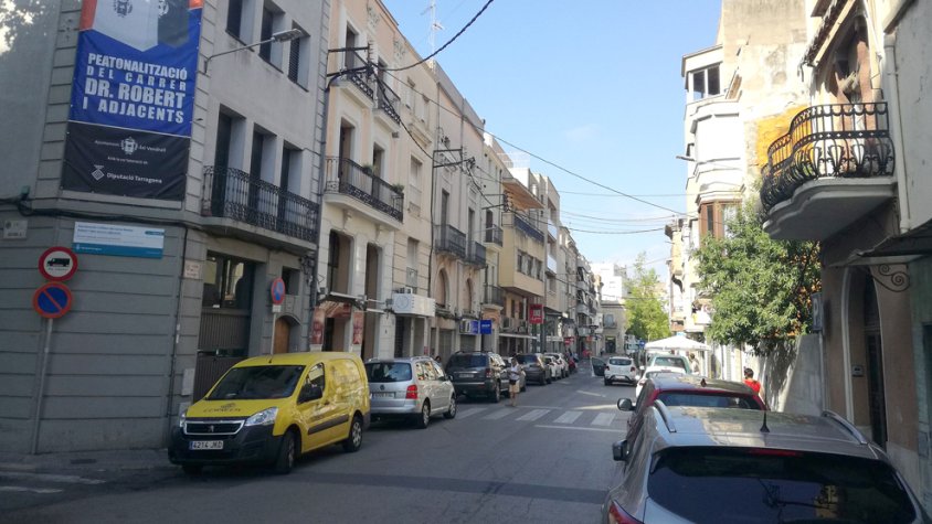 Es preveu que l’inici de les actuacions de peatonalització del c/ Doctor Robert es produeixi un cop passada la Fira de Santa Teresa